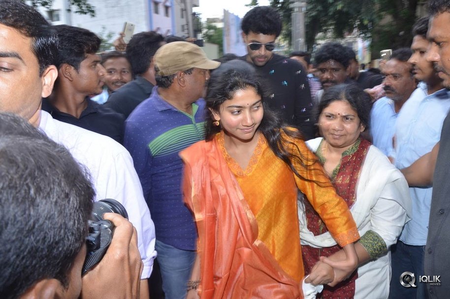 Fidaa-Movie-Team-at-Sudarshan-35mm-Theatre